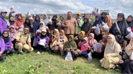 KWT Subur Makmur Sambeng 3 Lakukan Studi Tiru di Kalurahan Kelor