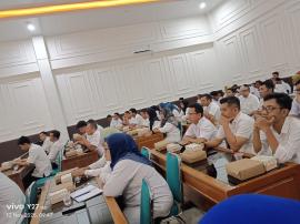 SINERGI DPRD DAN KALURAHAN MENUJU TATA KELOLA INFORMASI PUBLIK YANG TERPADU DAN PARTISIPATIF