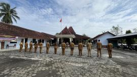 Apel Pagi Kalurahan Kelor Perkuat Disiplin dan Pelayanan kepada Masyarakat