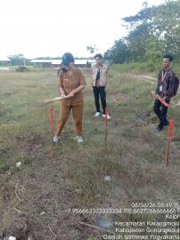 Pamong Kalurahan dan Dukuh Laksanakan Pemasangan Patok Titik Sumur Air Tanah Dalam