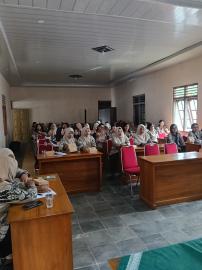 Rakor Kader Se-Kalurahan Kelor dan Penyaluran Insentif Sub PPKBD Perkuat Program Bangga Kencana