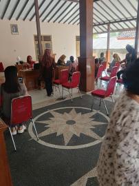 Wujudkan Tertib Administrasi, Disdukcapil Gunungkidul Gelar Aktivasi IKD di Kalurahan Kelor